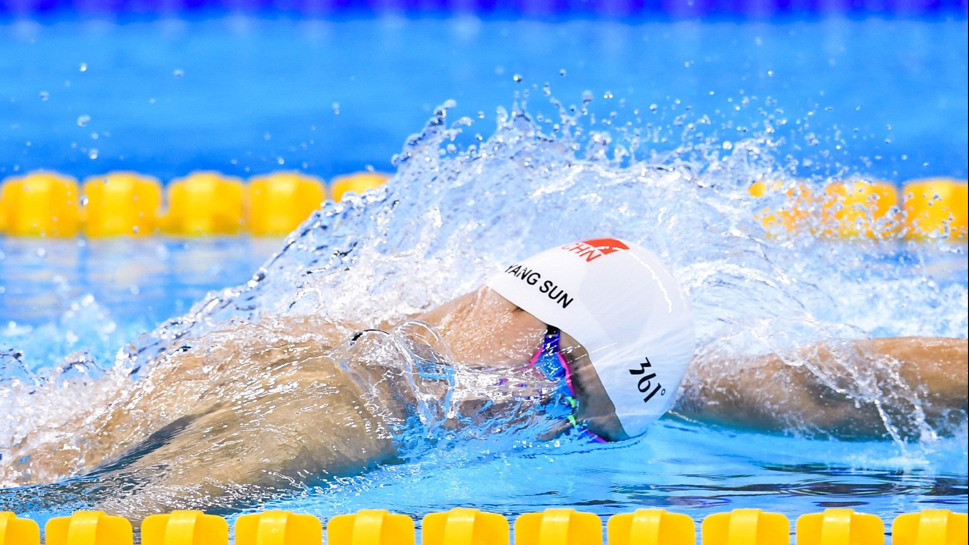 中国队在巴黎奥运会比赛中展现出高效的快攻配合,巴黎奥运会 中国