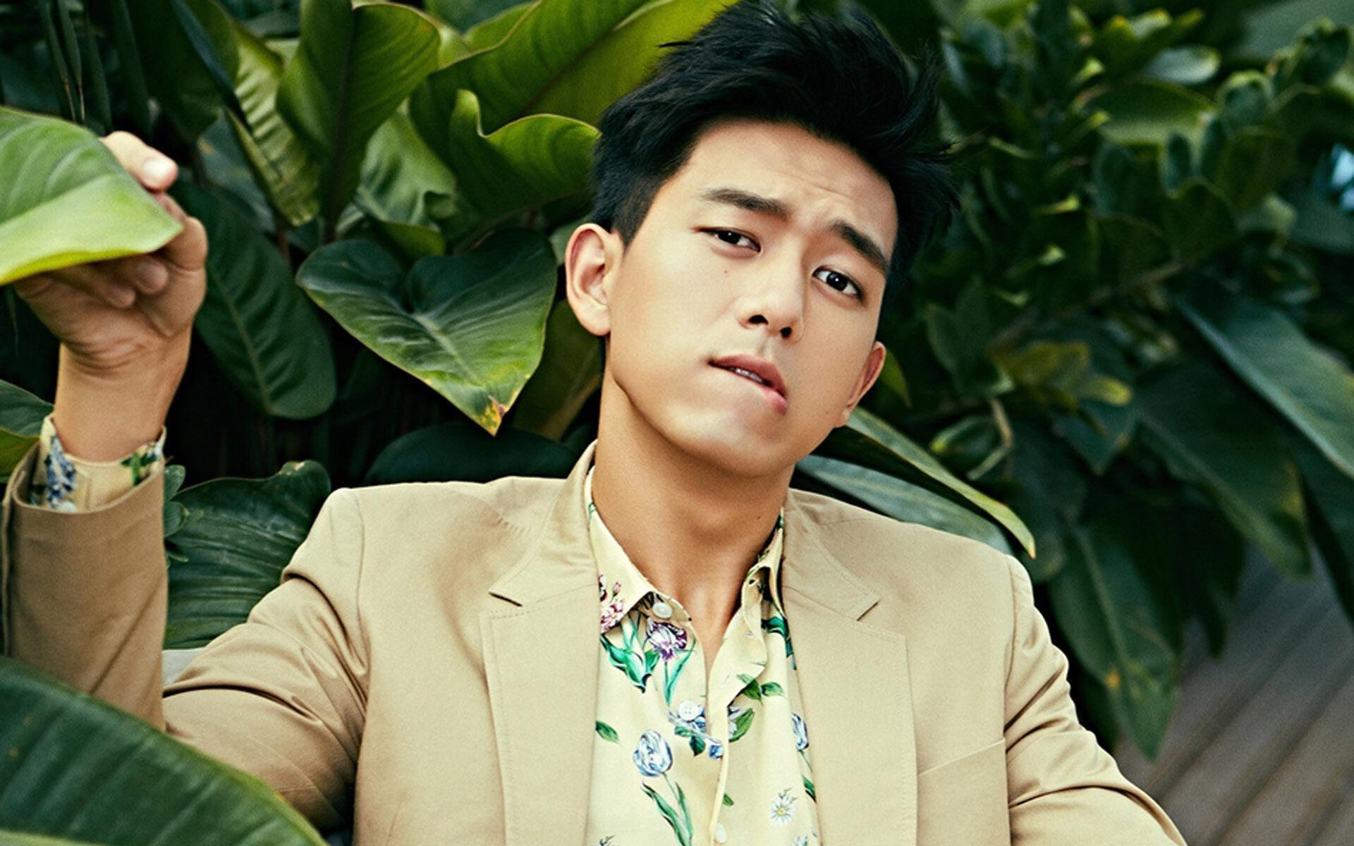 中国队在巴黎奥运会比赛中展现出高效的快攻配合,巴黎奥运会 中国