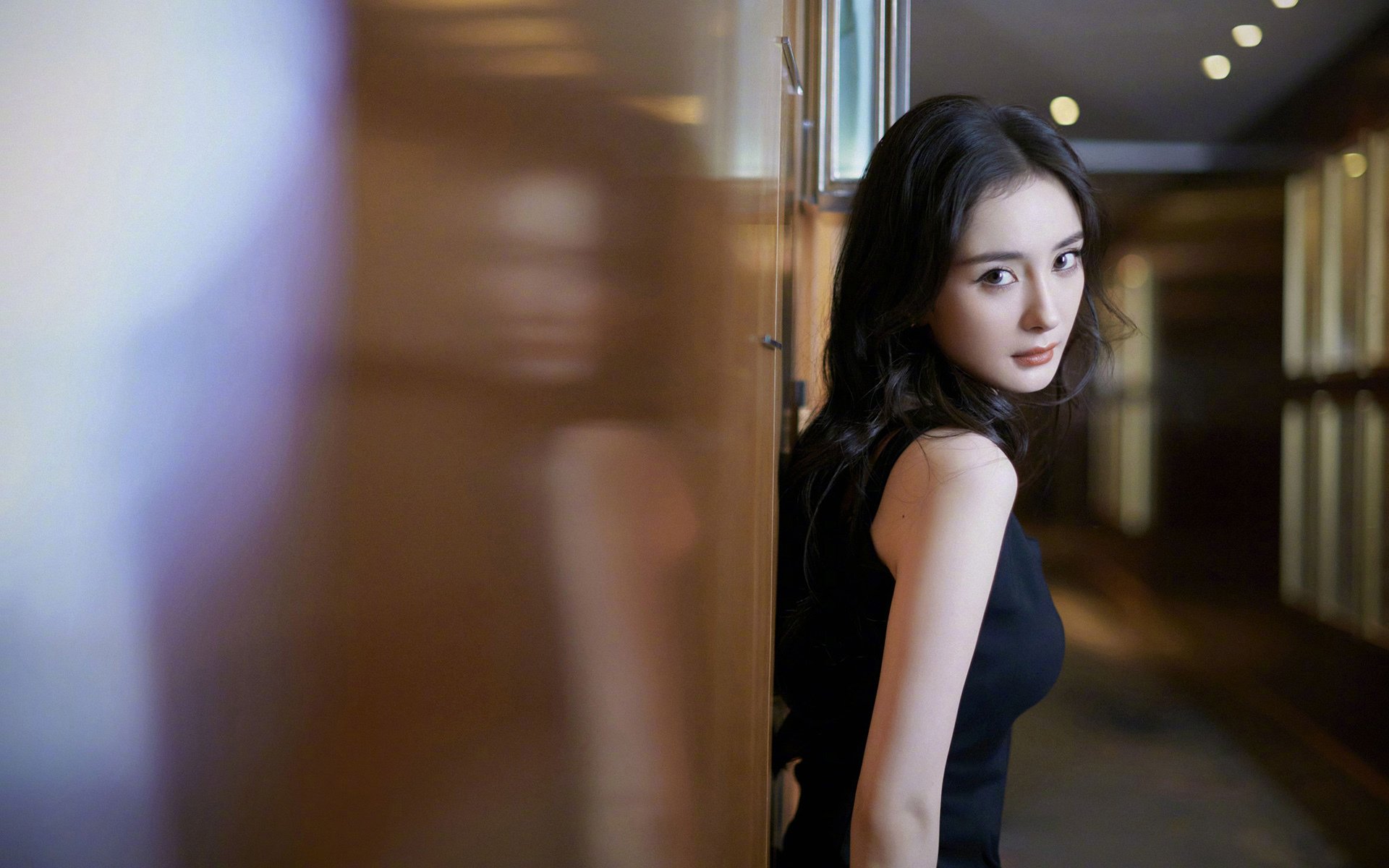 中国队在巴黎奥运会比赛中展现出高效的快攻配合,巴黎奥运会 中国